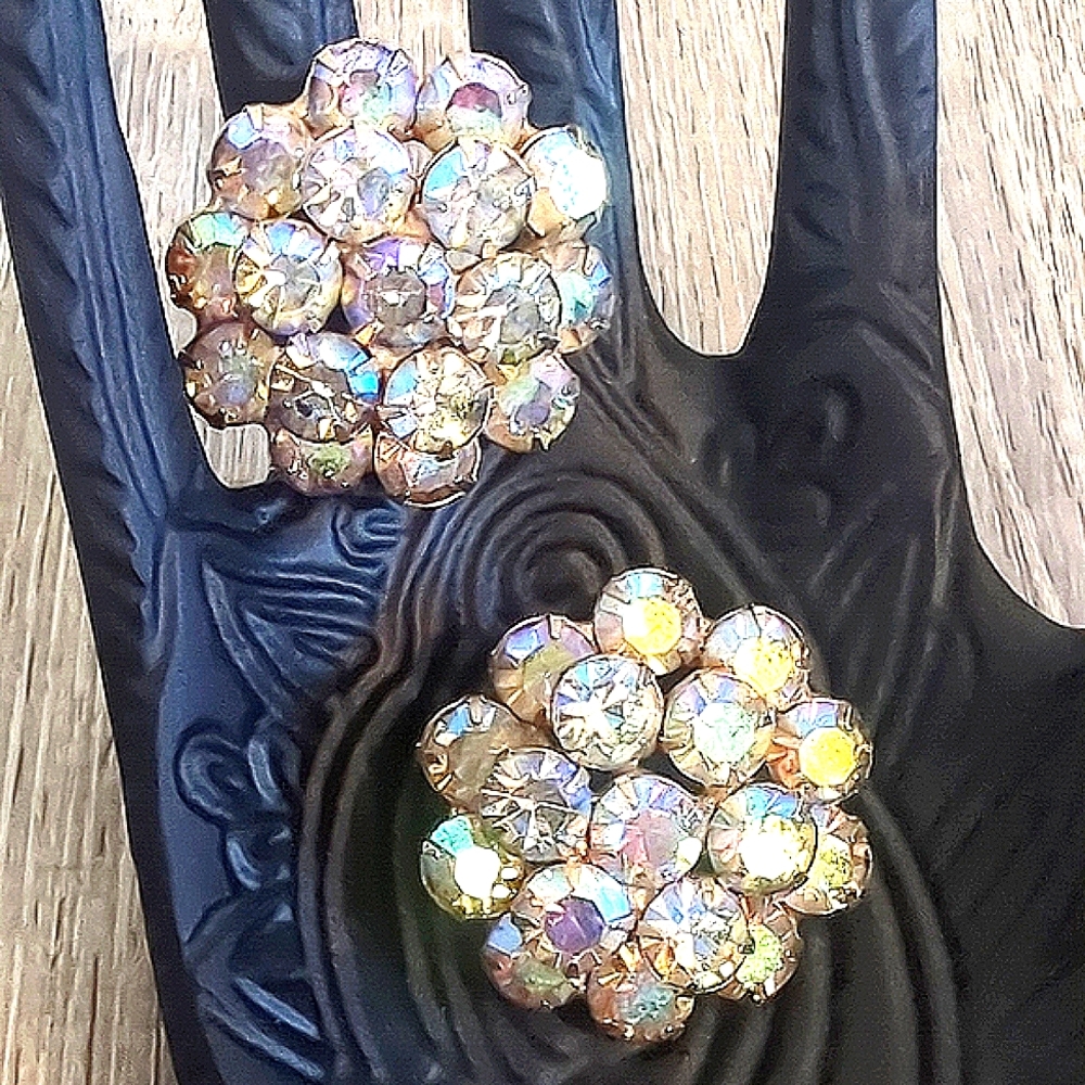 Vintage AB Brooch Set